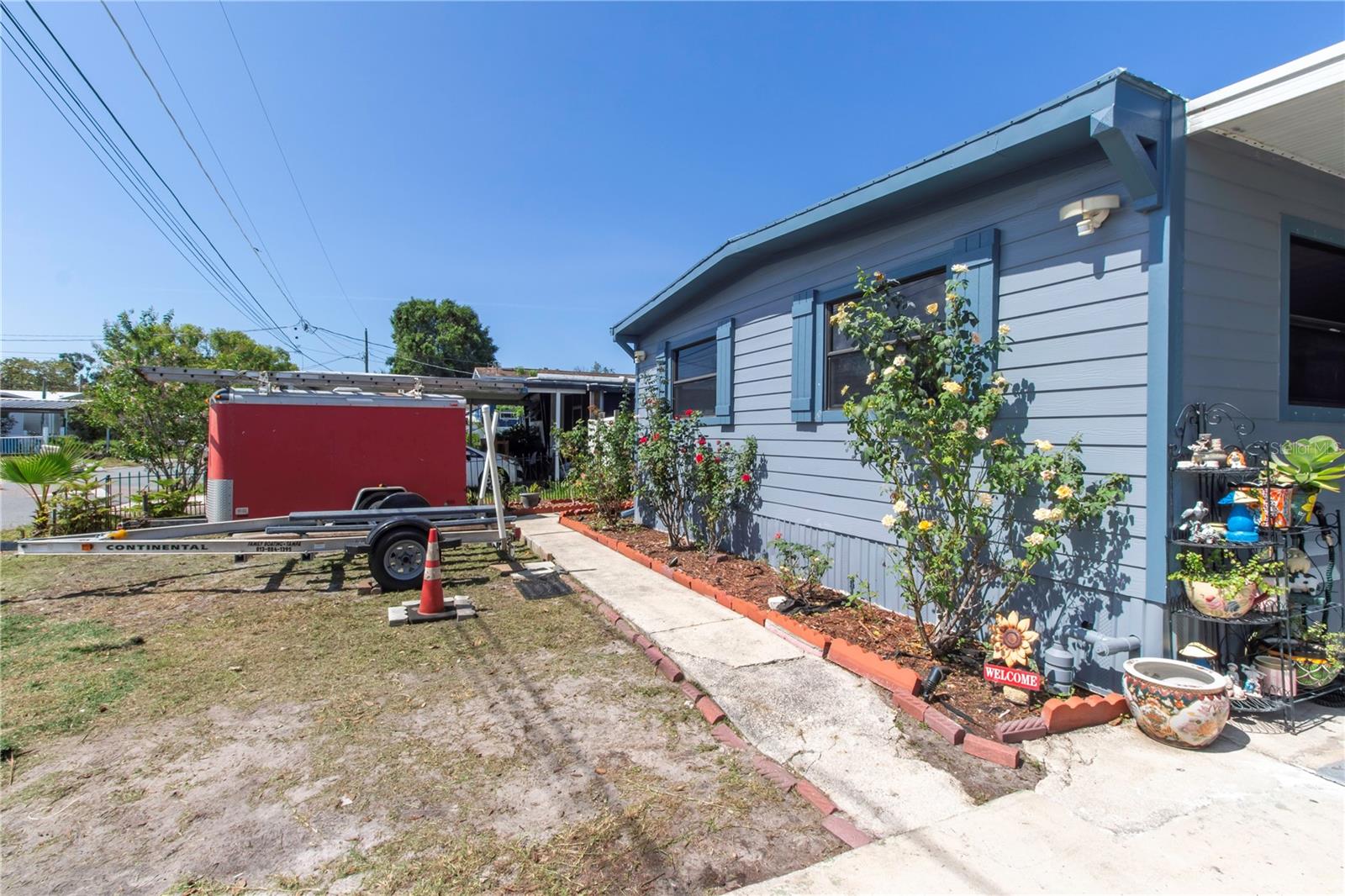 5824 PORTSMOUTH DR, TAMPA, FL, 33615