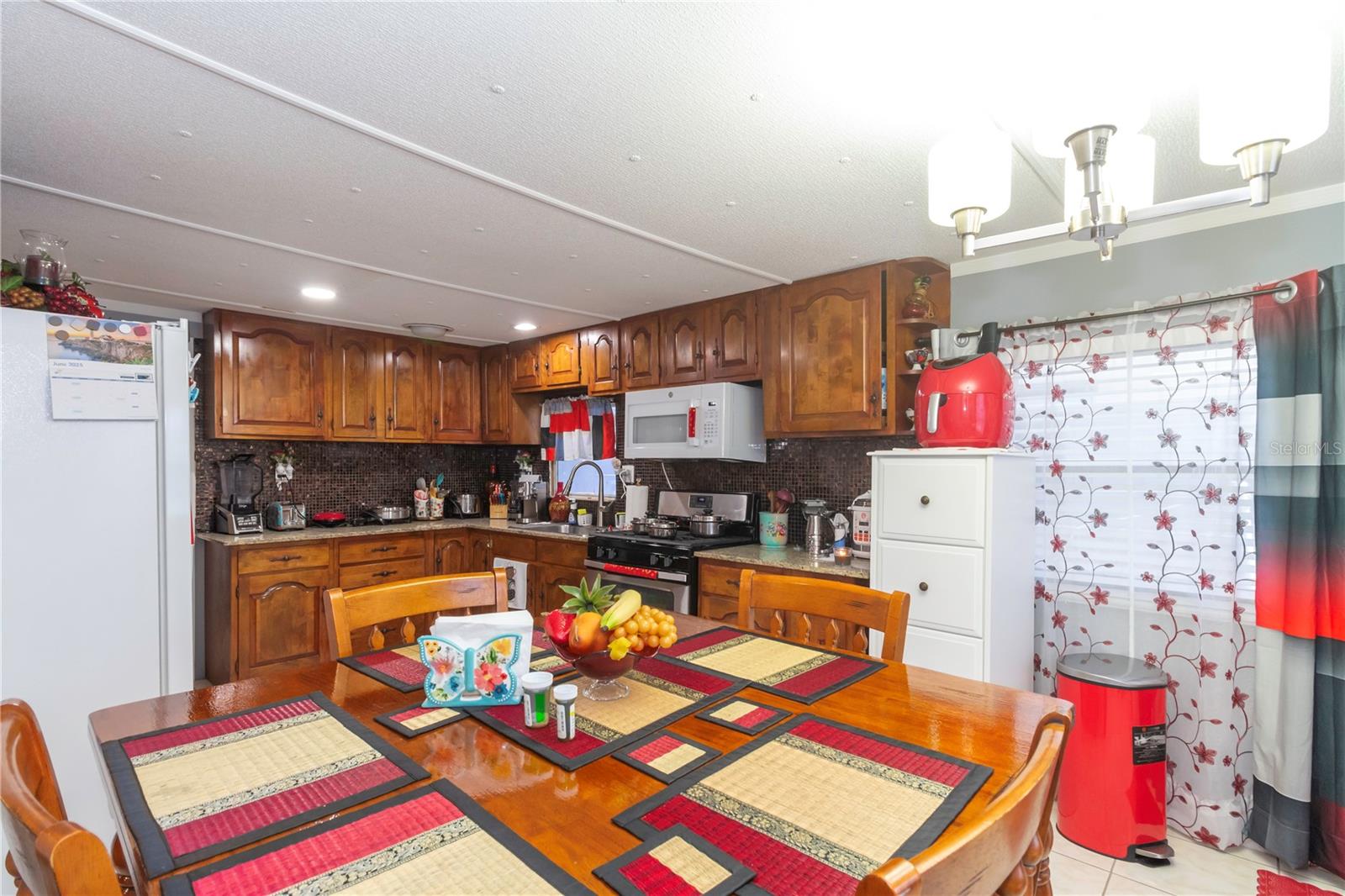 5824 PORTSMOUTH DR, TAMPA, FL, 33615