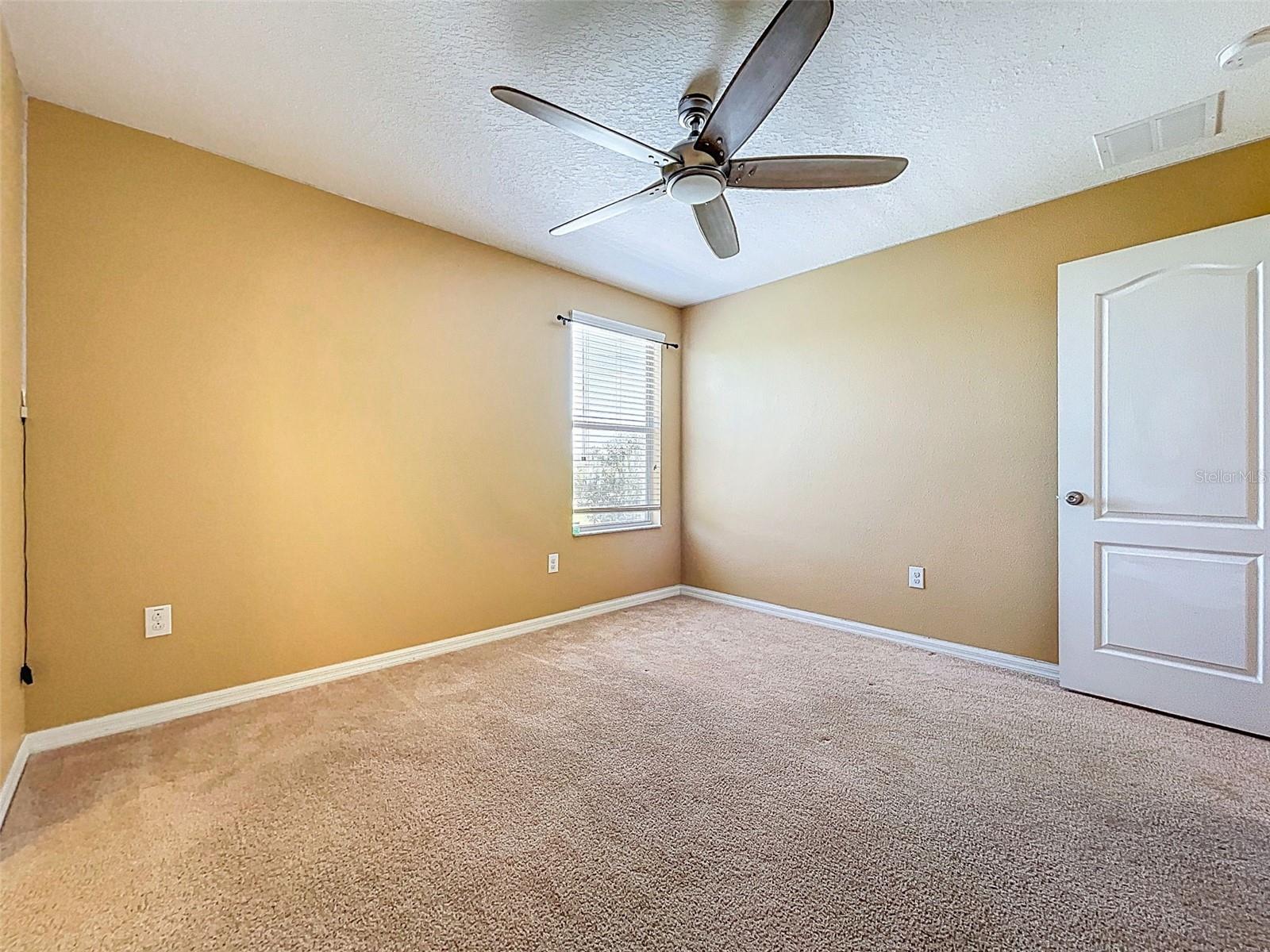 11656 LAKE BLVD, NEW PORT RICHEY, FL, 34655