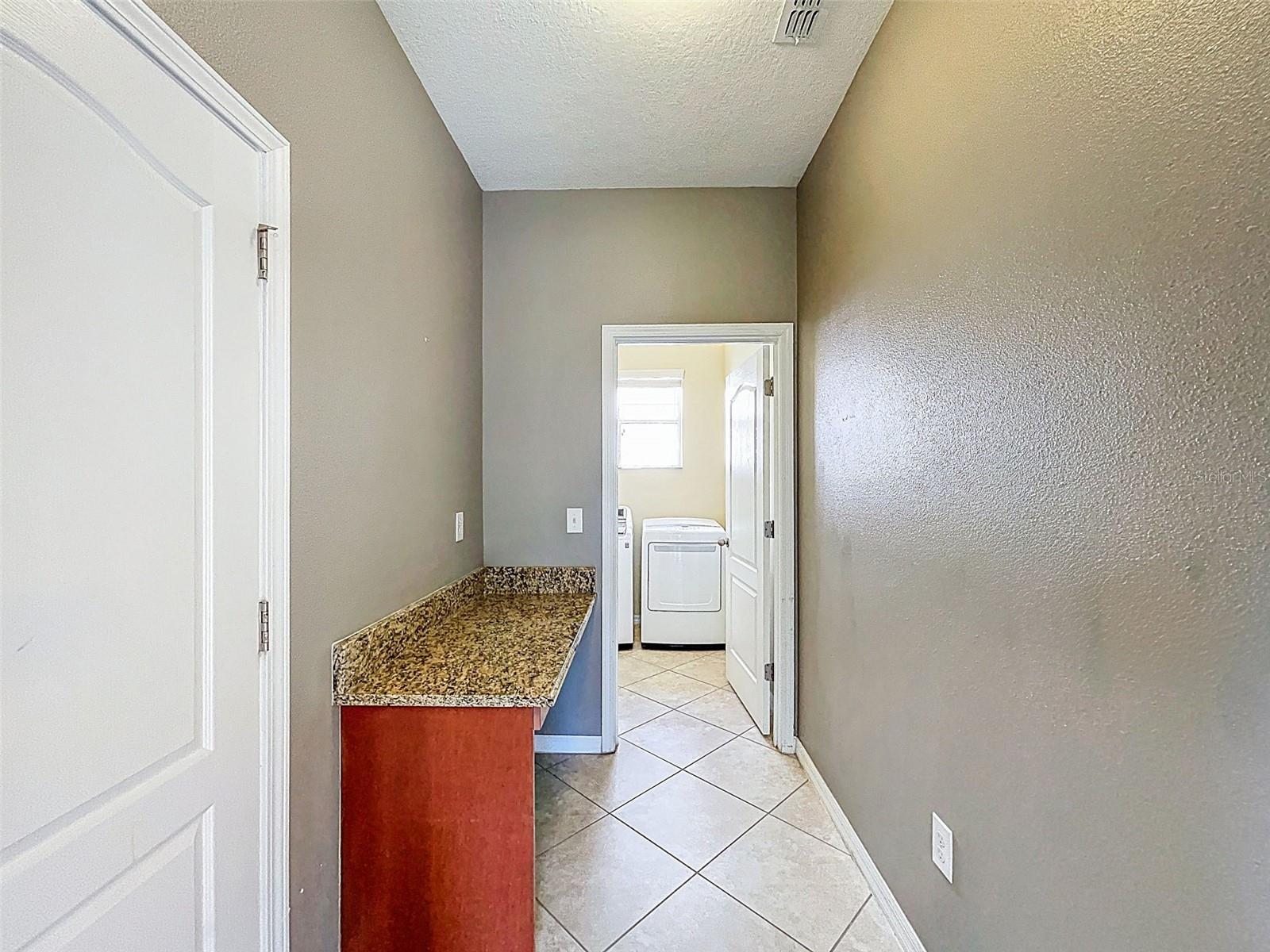 11656 LAKE BLVD, NEW PORT RICHEY, FL, 34655