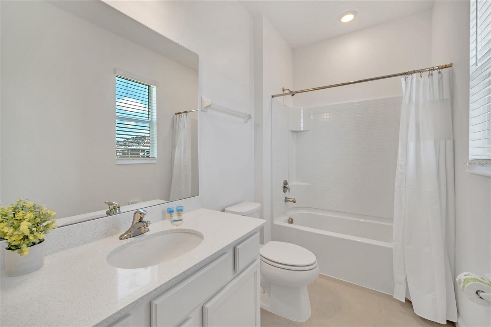 2525 SHANTI DR, KISSIMMEE, FL, 34746