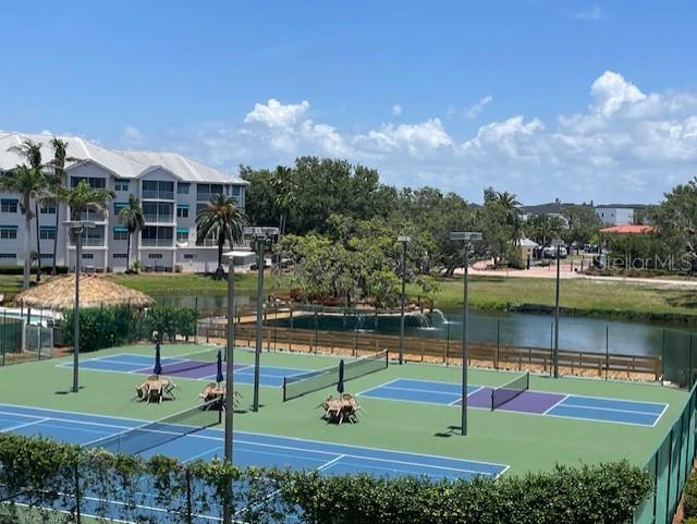 280 HIDDEN BAY DR #303, OSPREY, FL, 34229