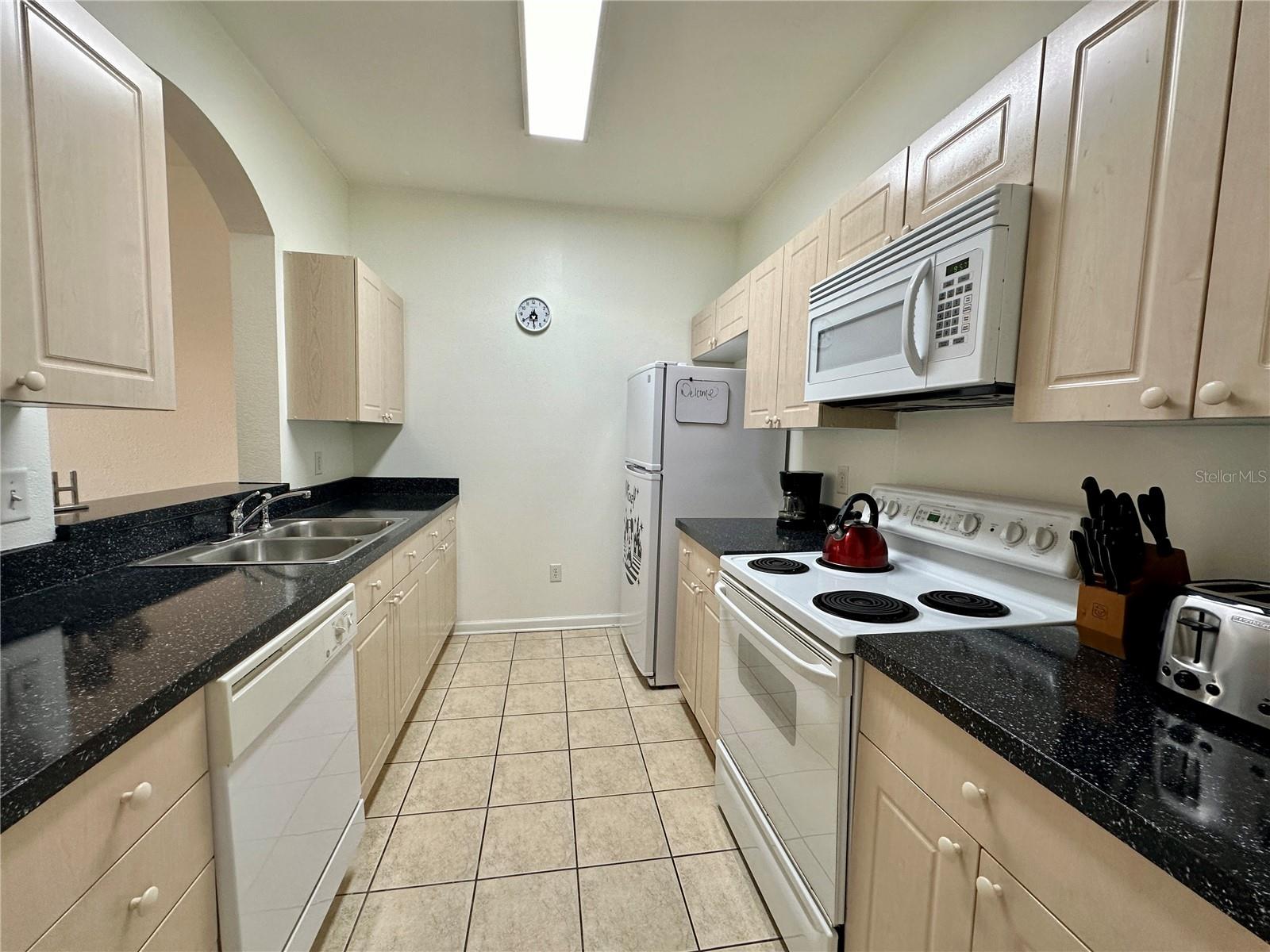 2300 SILVER PALM DR #201, KISSIMMEE, FL, 34747