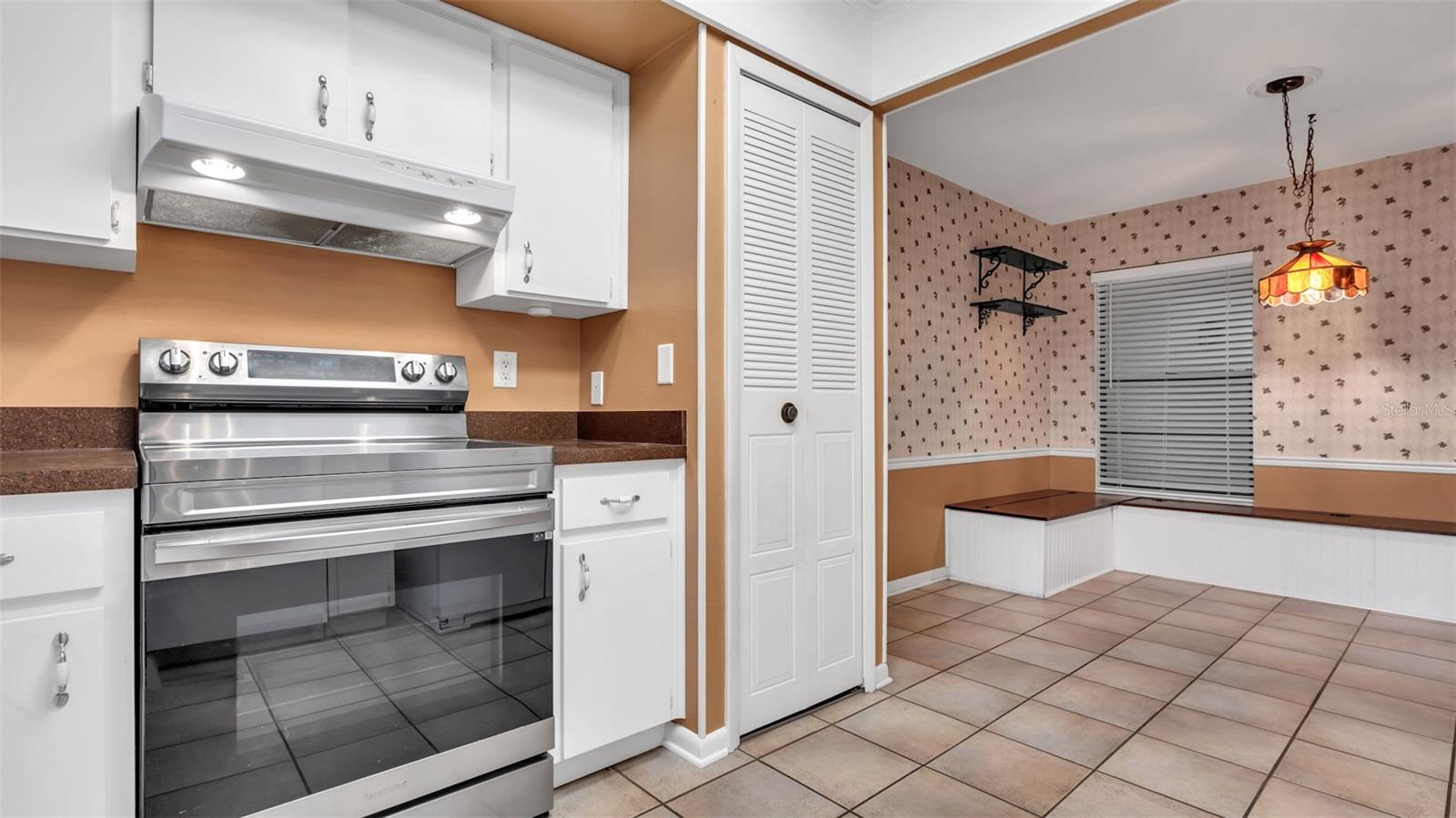 6725 ISLANDER LN, TAMPA, FL, 33615