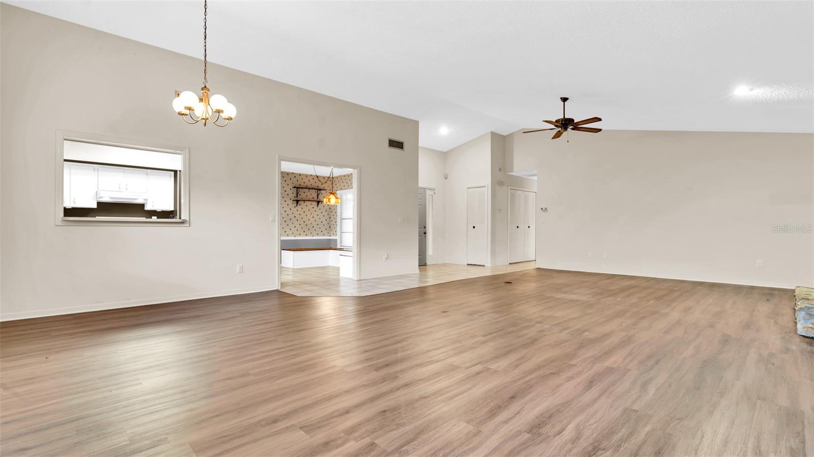 6725 ISLANDER LN, TAMPA, FL, 33615