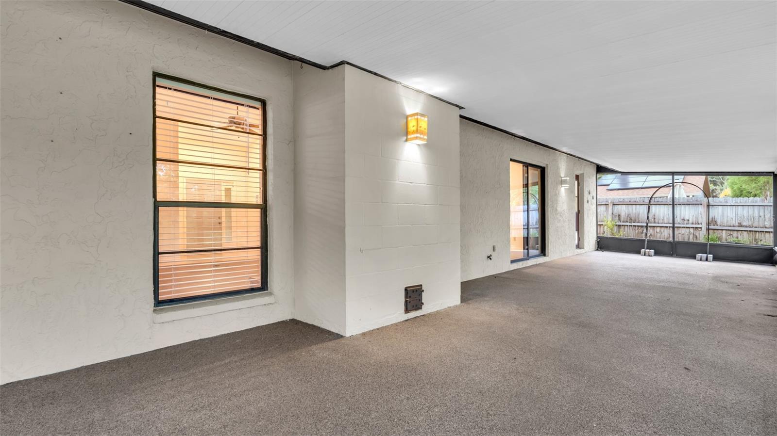 6725 ISLANDER LN, TAMPA, FL, 33615