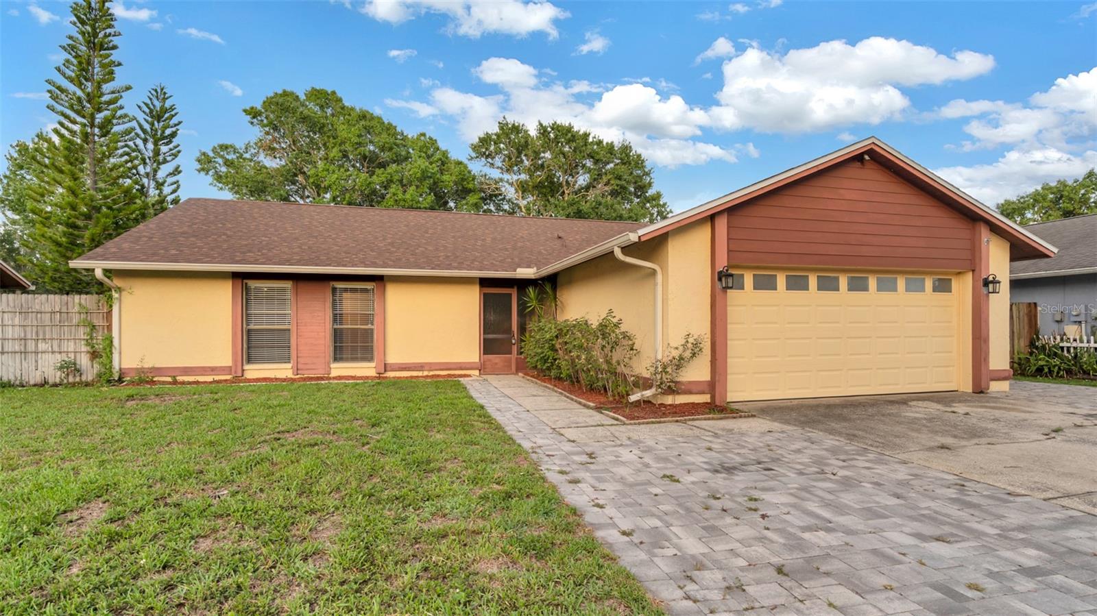 6725 ISLANDER LN, TAMPA, FL, 33615