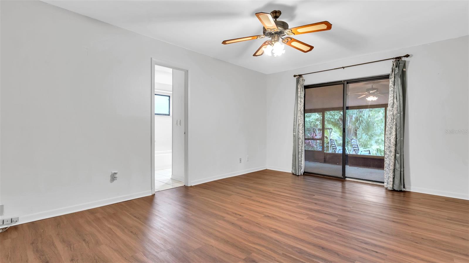 6725 ISLANDER LN, TAMPA, FL, 33615