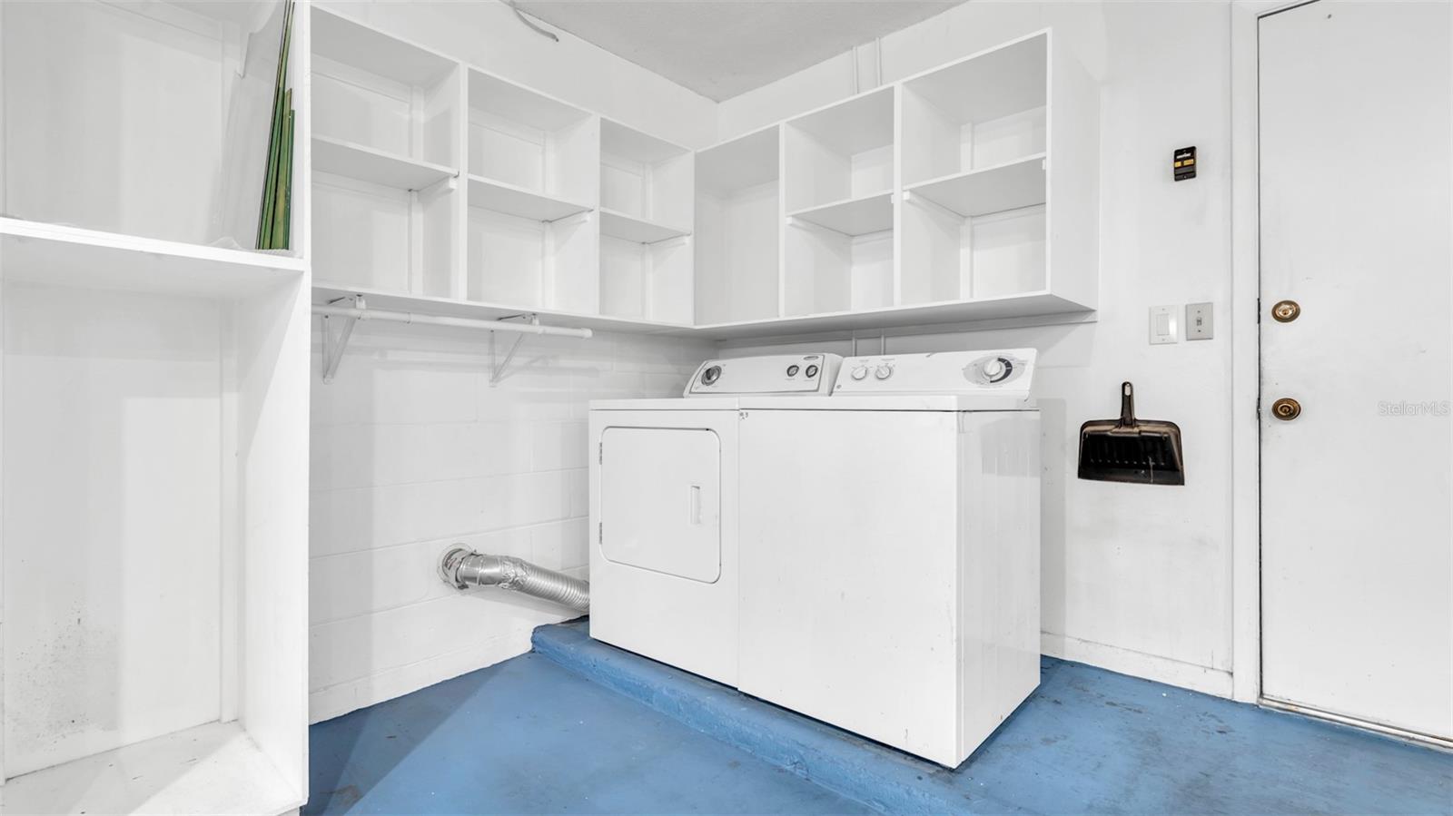 6725 ISLANDER LN, TAMPA, FL, 33615