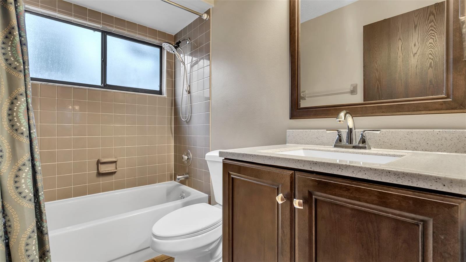 6725 ISLANDER LN, TAMPA, FL, 33615