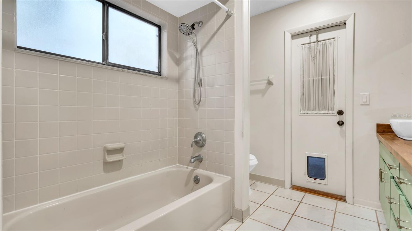 6725 ISLANDER LN, TAMPA, FL, 33615