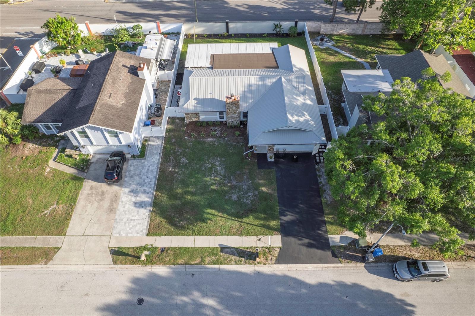 5520 FULMAR DR, TAMPA, FL, 33625