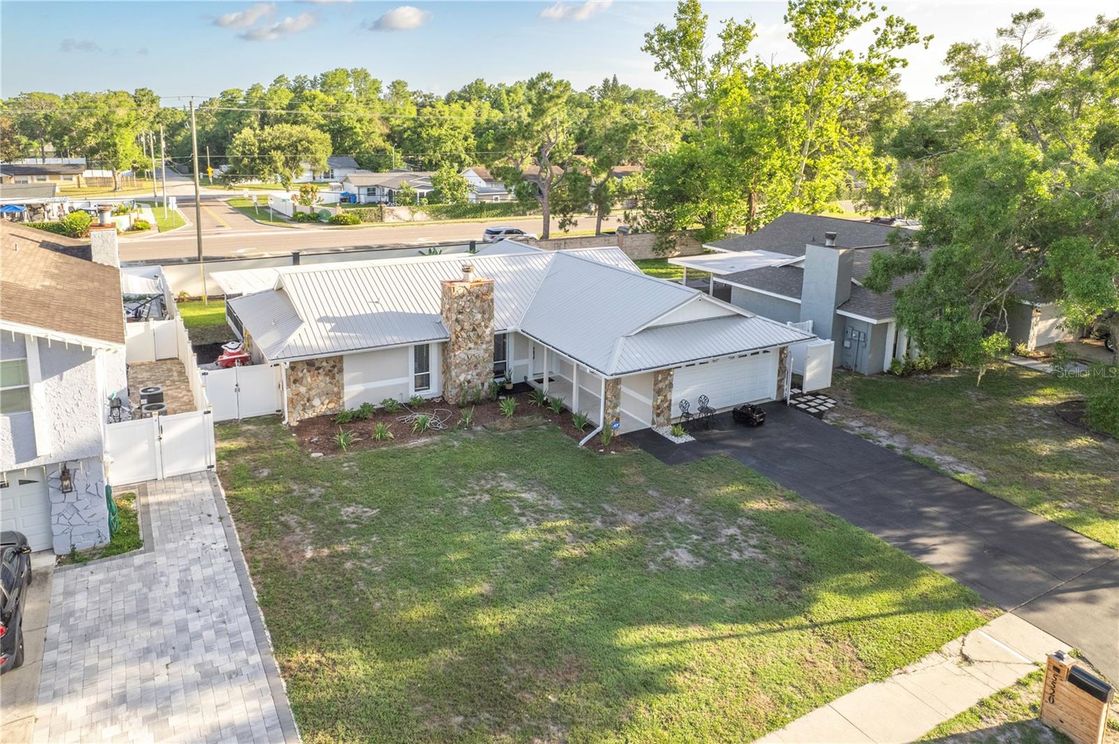 5520 FULMAR DR, TAMPA, FL, 33625