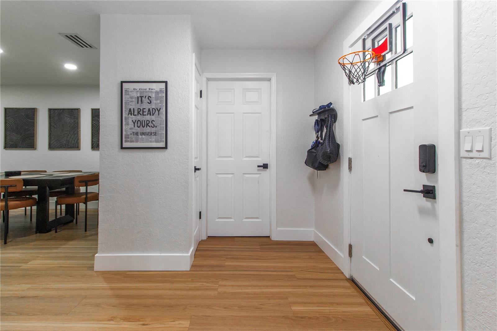 5520 FULMAR DR, TAMPA, FL, 33625