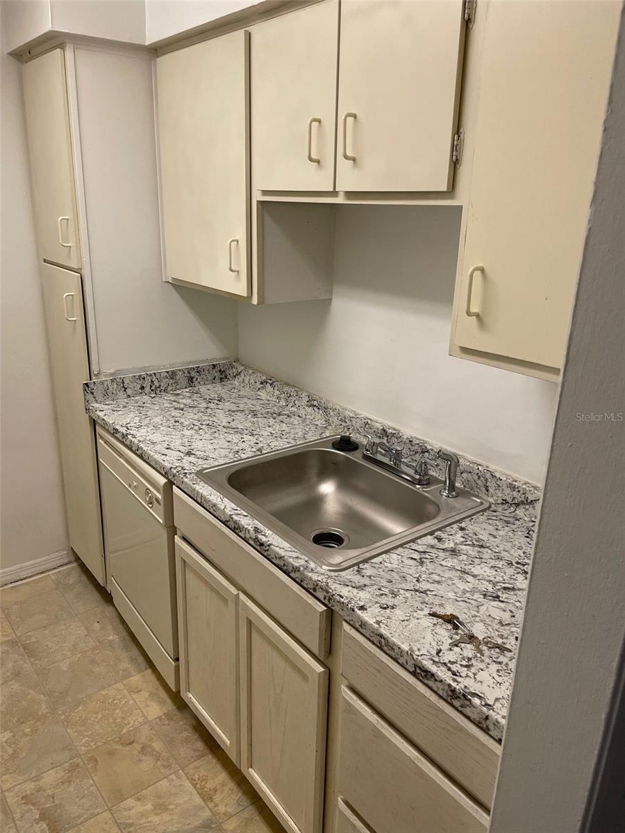 415 WYMORE RD #101, ALTAMONTE SPRINGS, FL, 32714