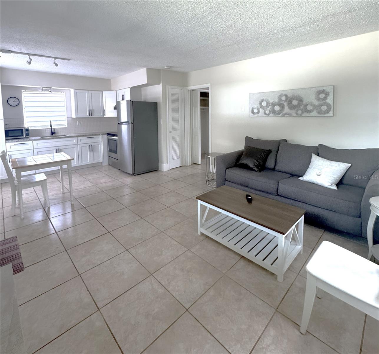 1196 ANGLE RD #B, DUNEDIN, FL, 34698