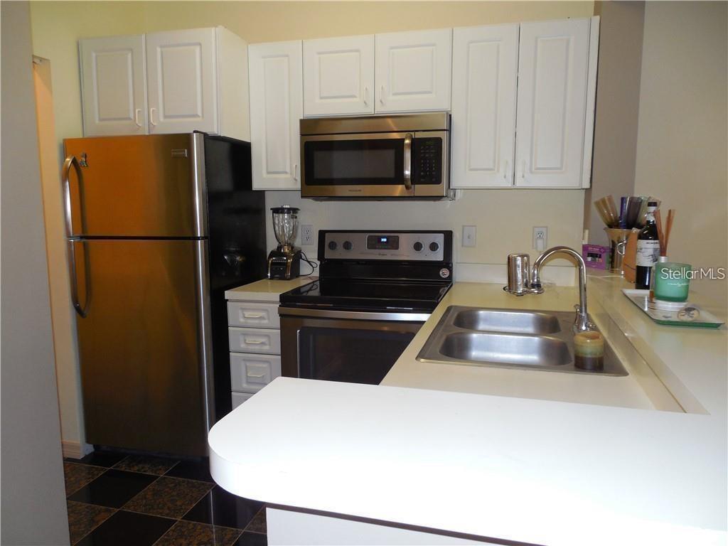 4107 CHATHAM OAK CT #326, TAMPA, FL, 33624