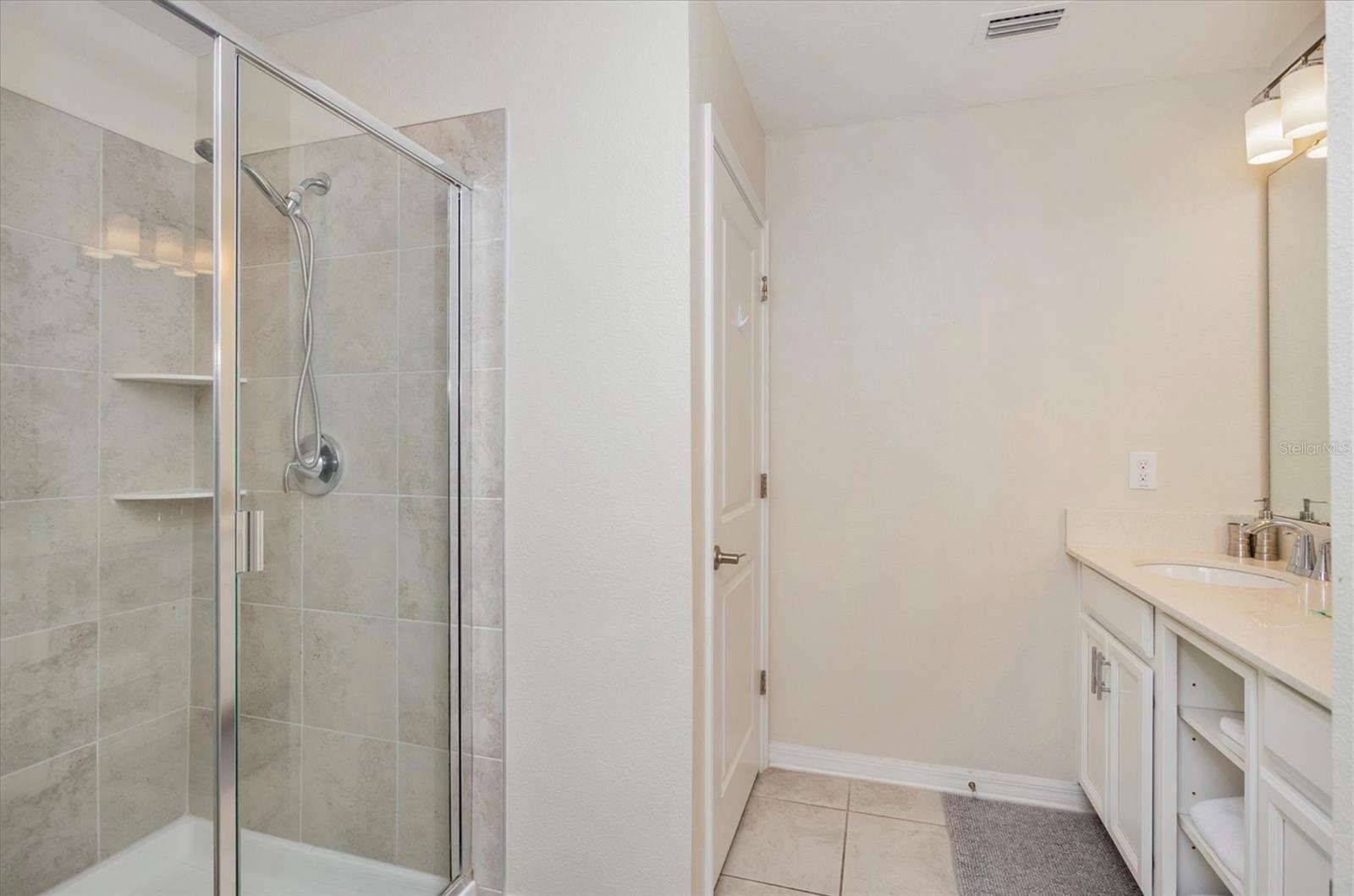 4751 CLOCK TOWER DR #203, KISSIMMEE, FL, 34746