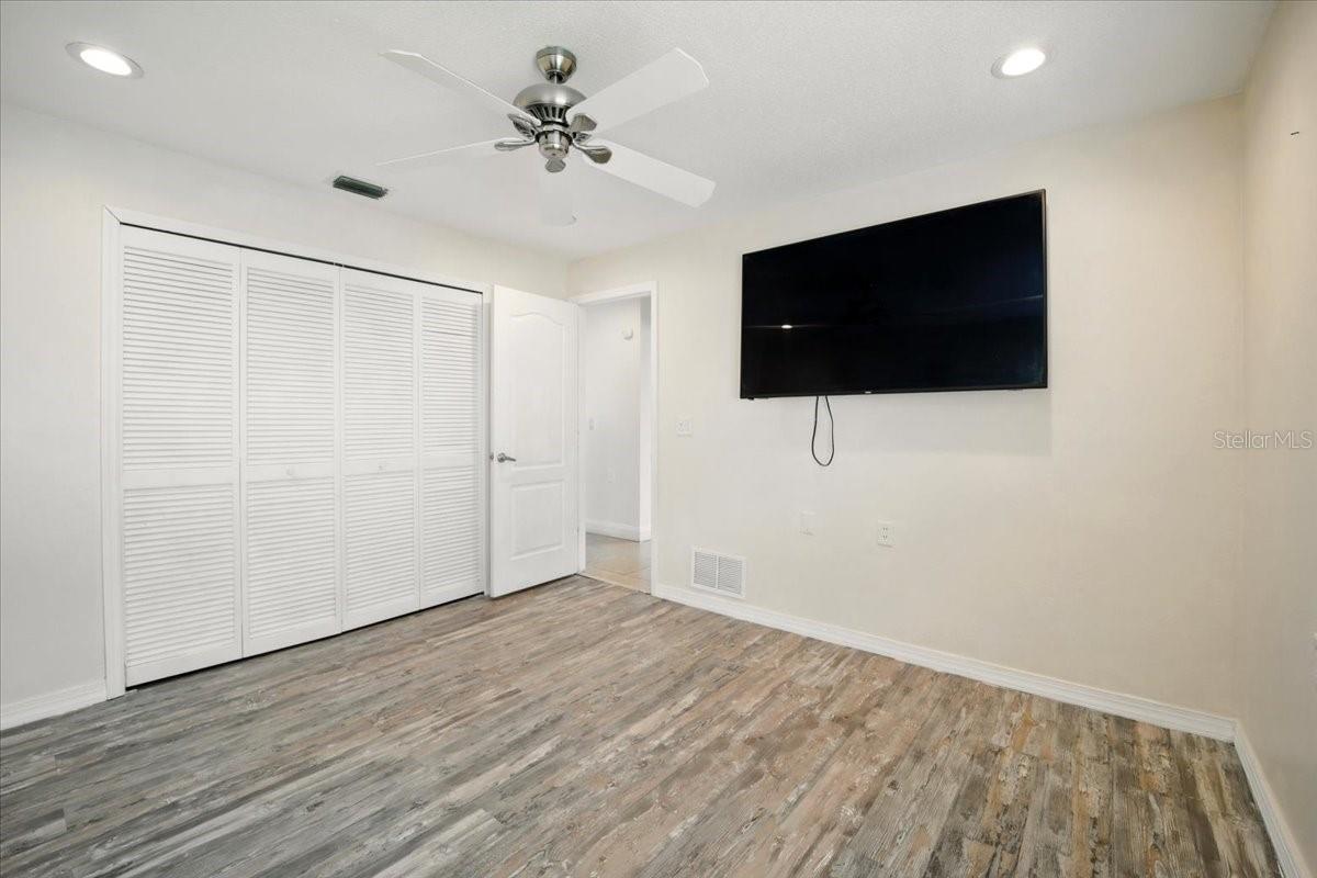 8 WHIPPOORWILL DR, PALM COAST, FL, 32164