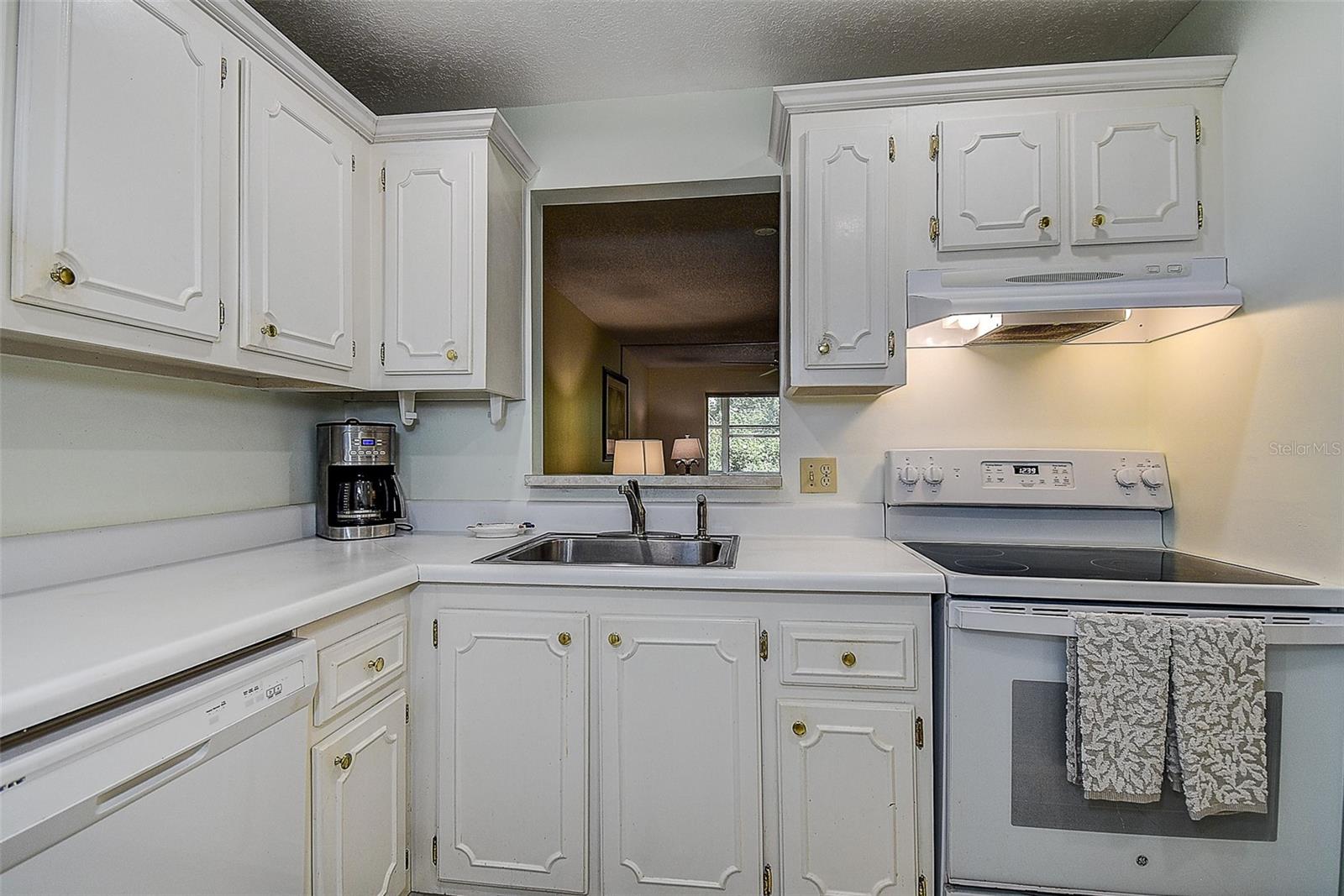 11485 OAKHURST RD #310, LARGO, FL, 33774