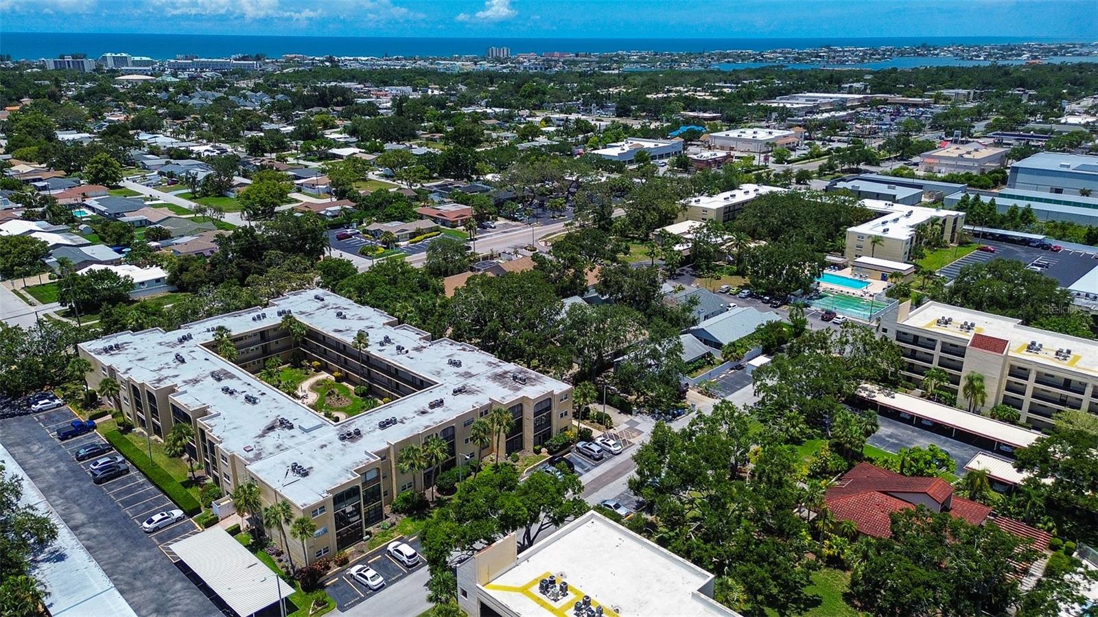 11485 OAKHURST RD #310, LARGO, FL, 33774