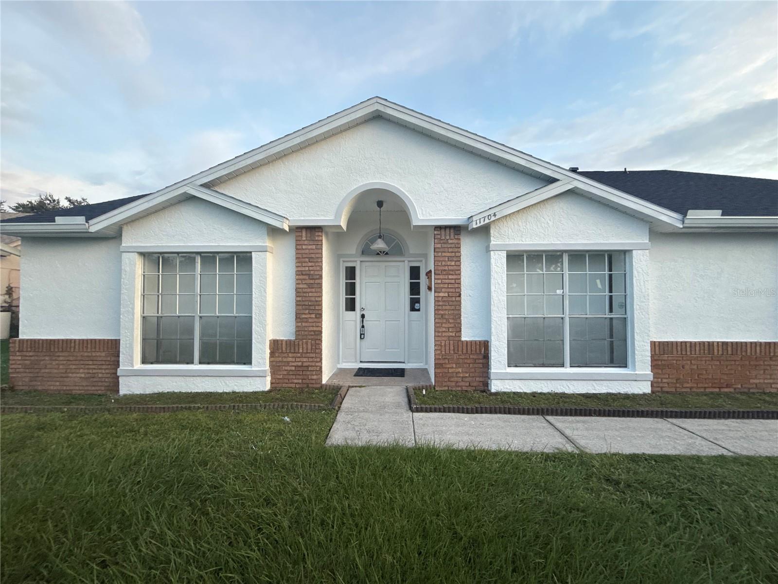 11704 OXFORDSHIRE PL, ORLANDO, FL, 32824