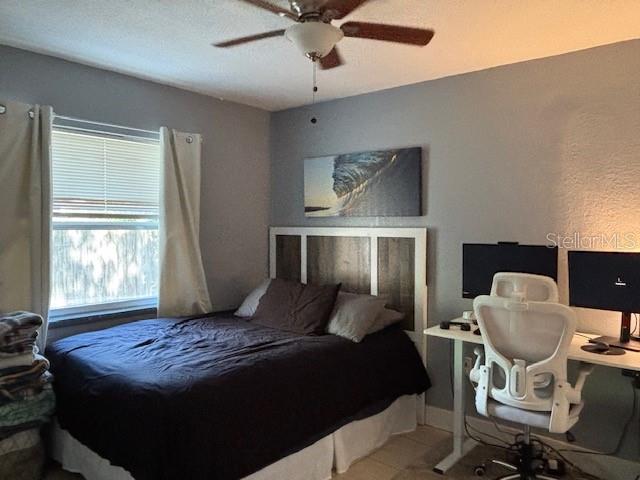 912 LAKEVIEW RD, CLEARWATER, FL, 33756