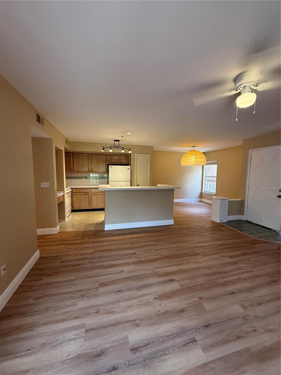 490 N PIN OAK PL #214, LONGWOOD, FL, 32779