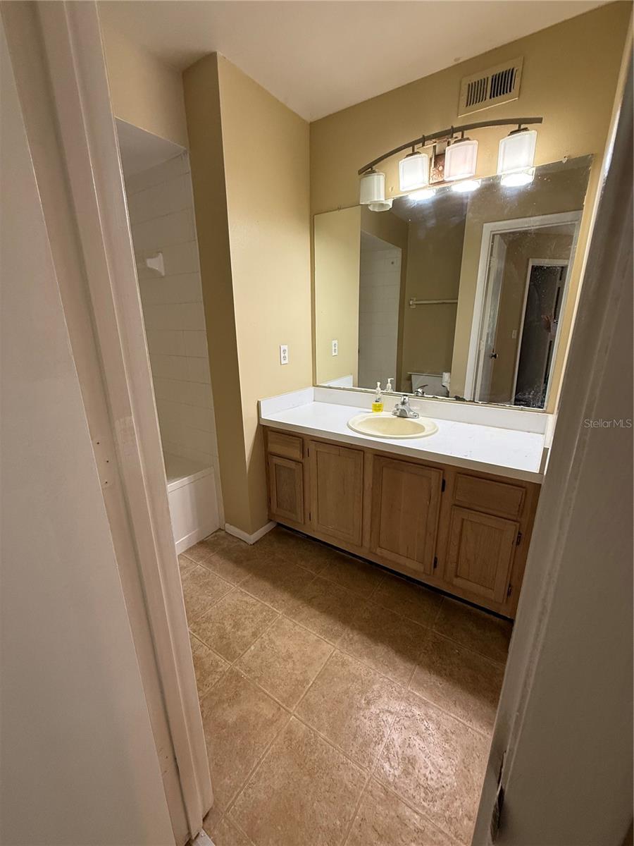 490 N PIN OAK PL #214, LONGWOOD, FL, 32779