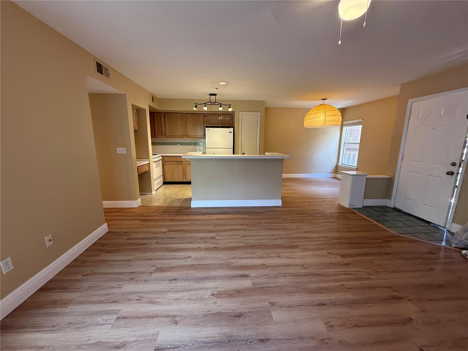 490 N PIN OAK PL #214, LONGWOOD, FL, 32779