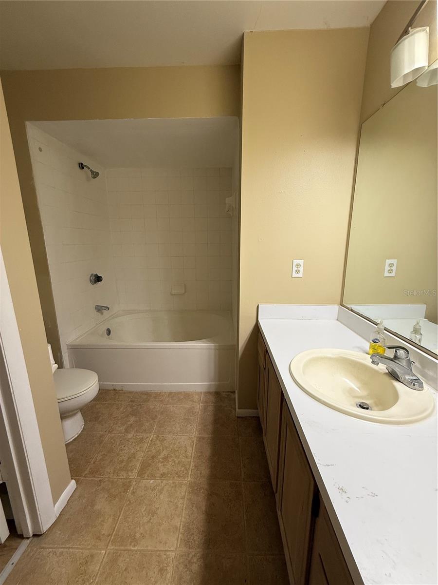 490 N PIN OAK PL #214, LONGWOOD, FL, 32779