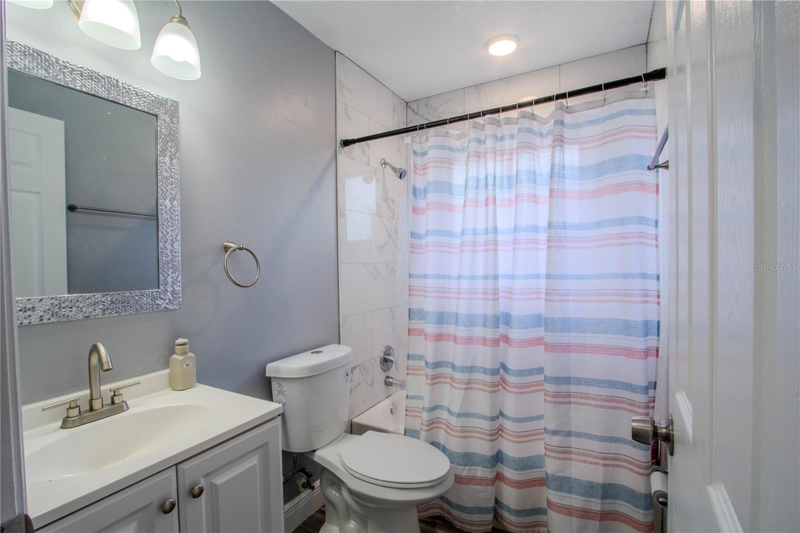 2005 DALTON AVE, DELTONA, FL, 32725