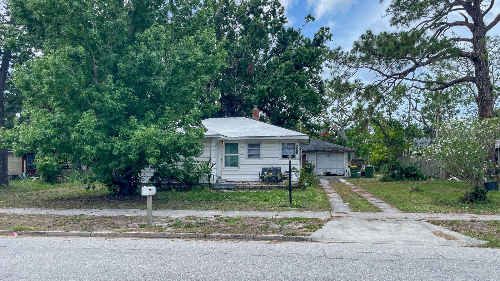 2050-2026 10TH, SARASOTA, FL, 34237