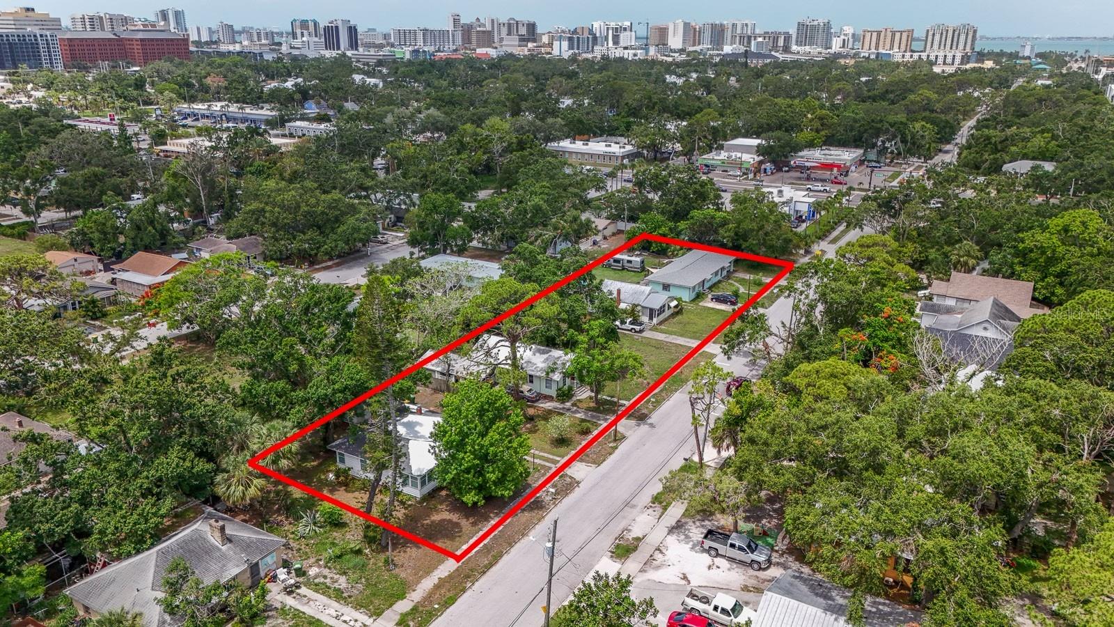 2050-2026 10TH, SARASOTA, FL, 34237