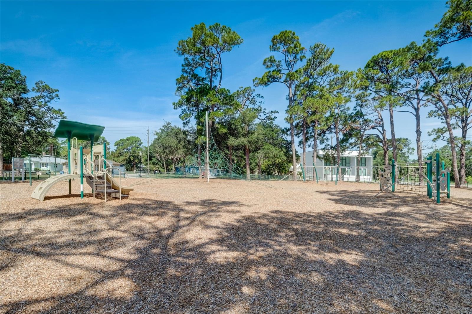 2050-2026 10TH, SARASOTA, FL, 34237