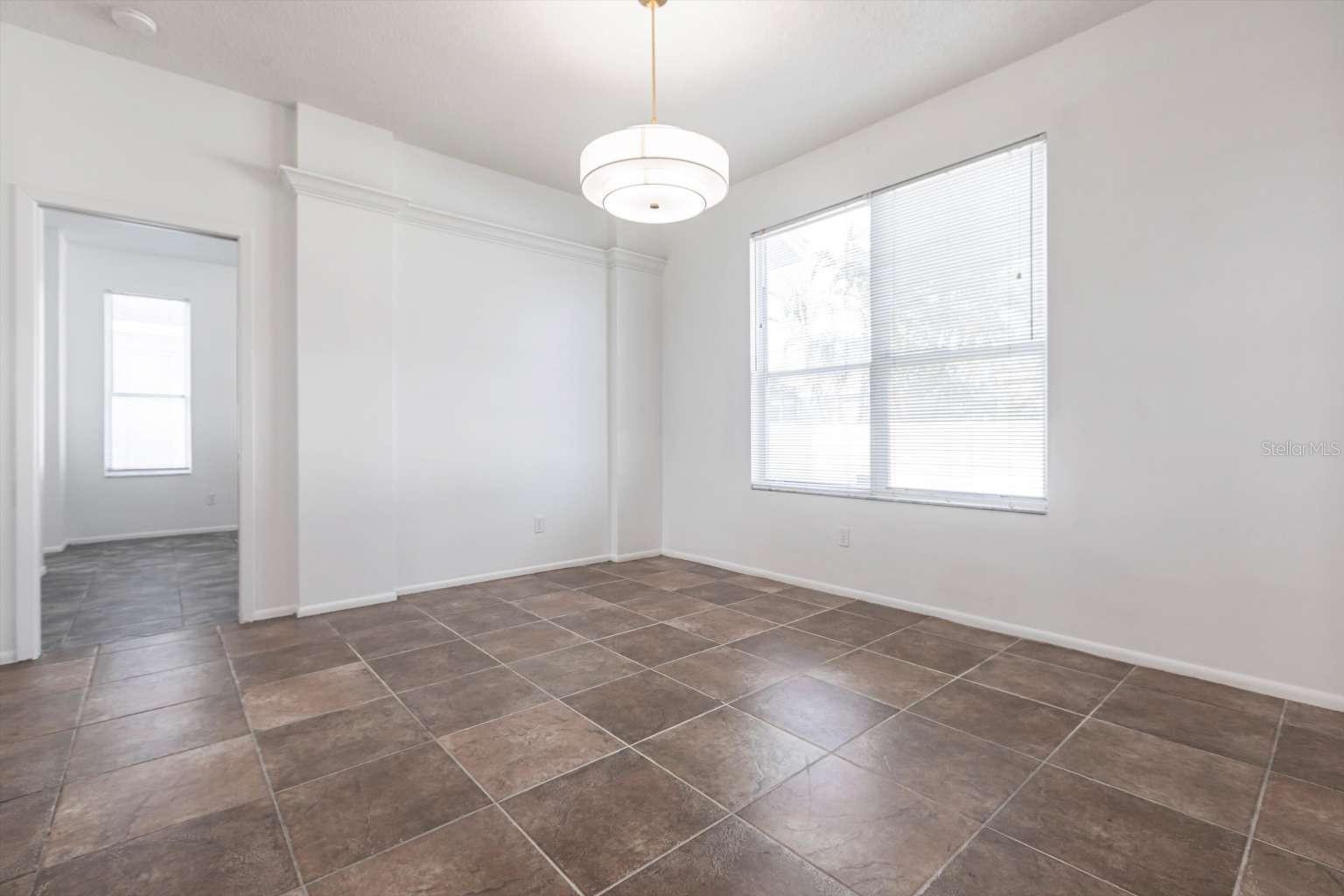 5017 46TH ST W, BRADENTON, FL, 34210