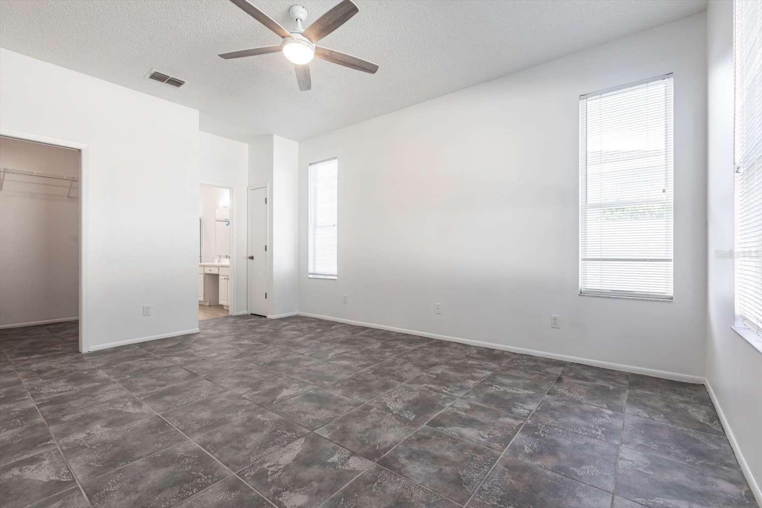 5017 46TH ST W, BRADENTON, FL, 34210