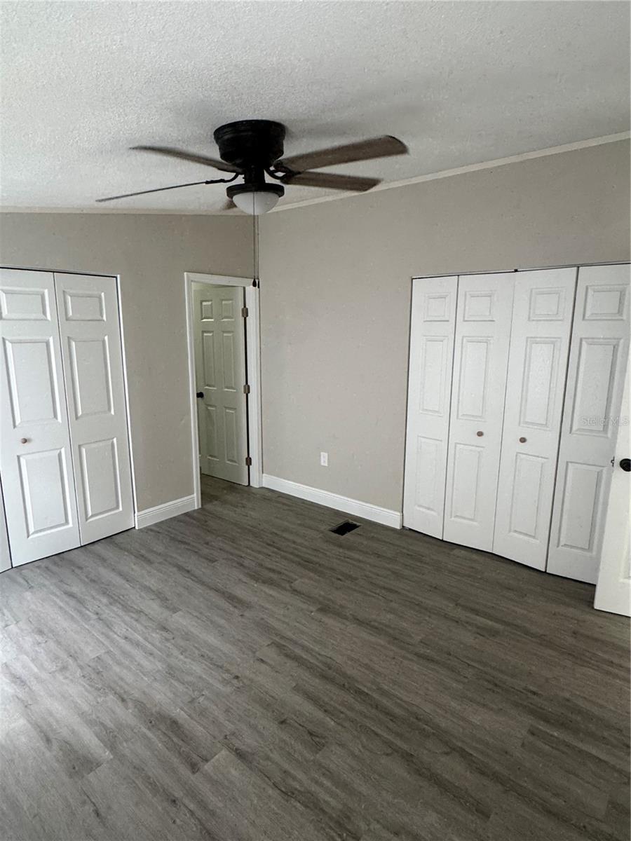 8631 MILLER DR, RIVERVIEW, FL, 33569