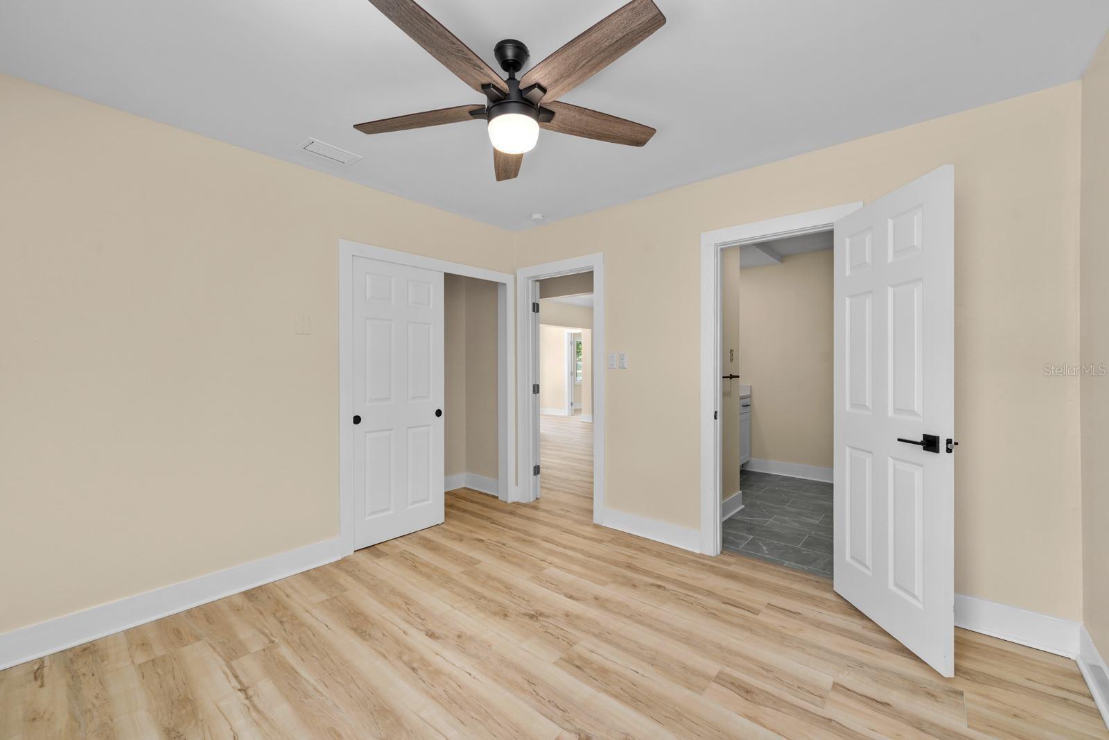 10707 N ROME AVE, TAMPA, FL, 33612