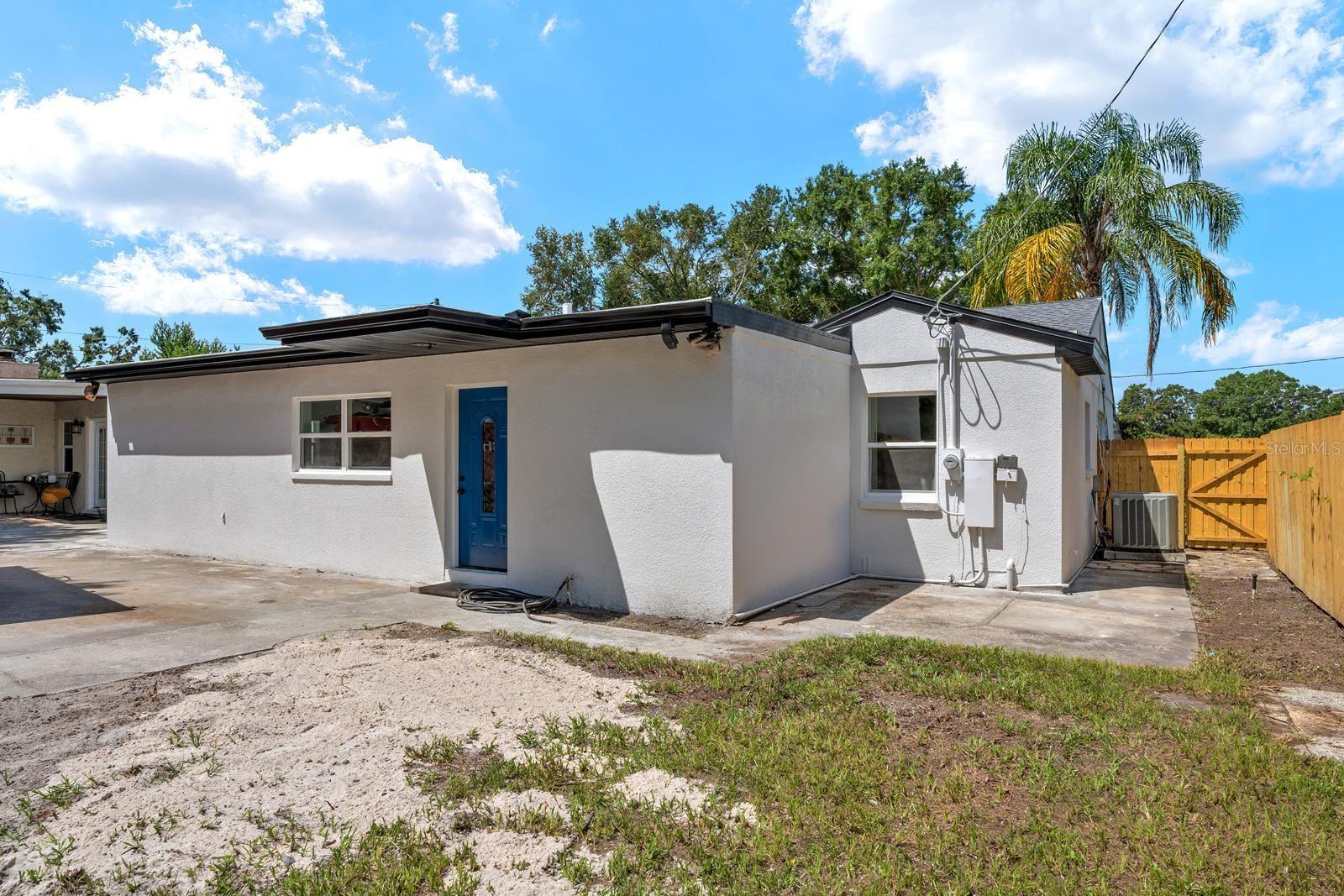 10707 N ROME AVE, TAMPA, FL, 33612
