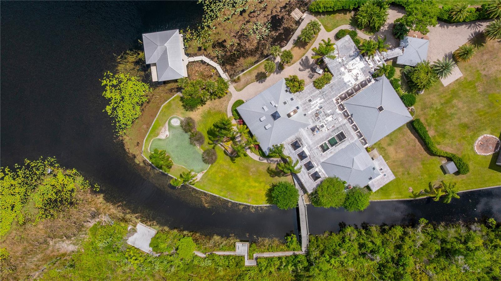 O6319089 Property Photo