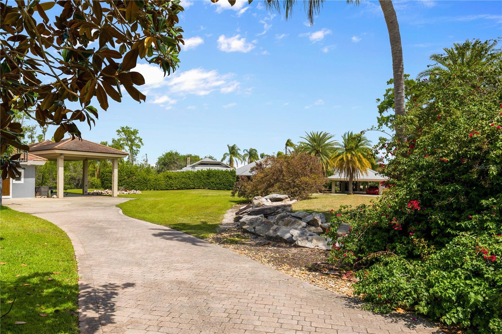 O6319089 Property Photo