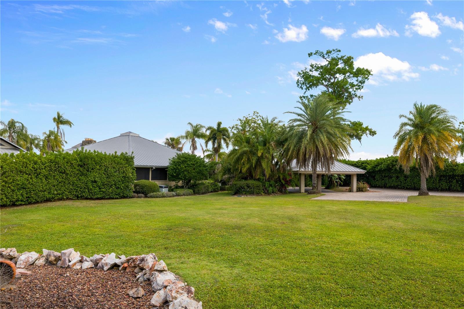 O6319089 Property Photo