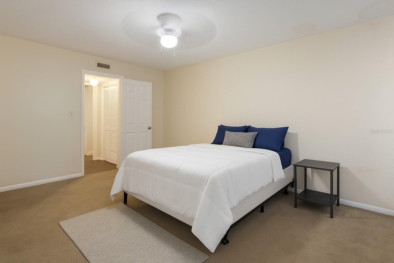 O6319095 Property Photo