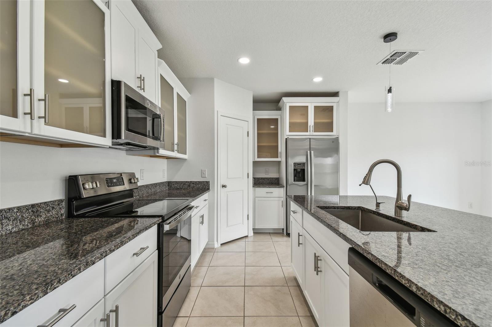 2139 STELLAR BRILLIANCE WAY, LUTZ, FL, 33558