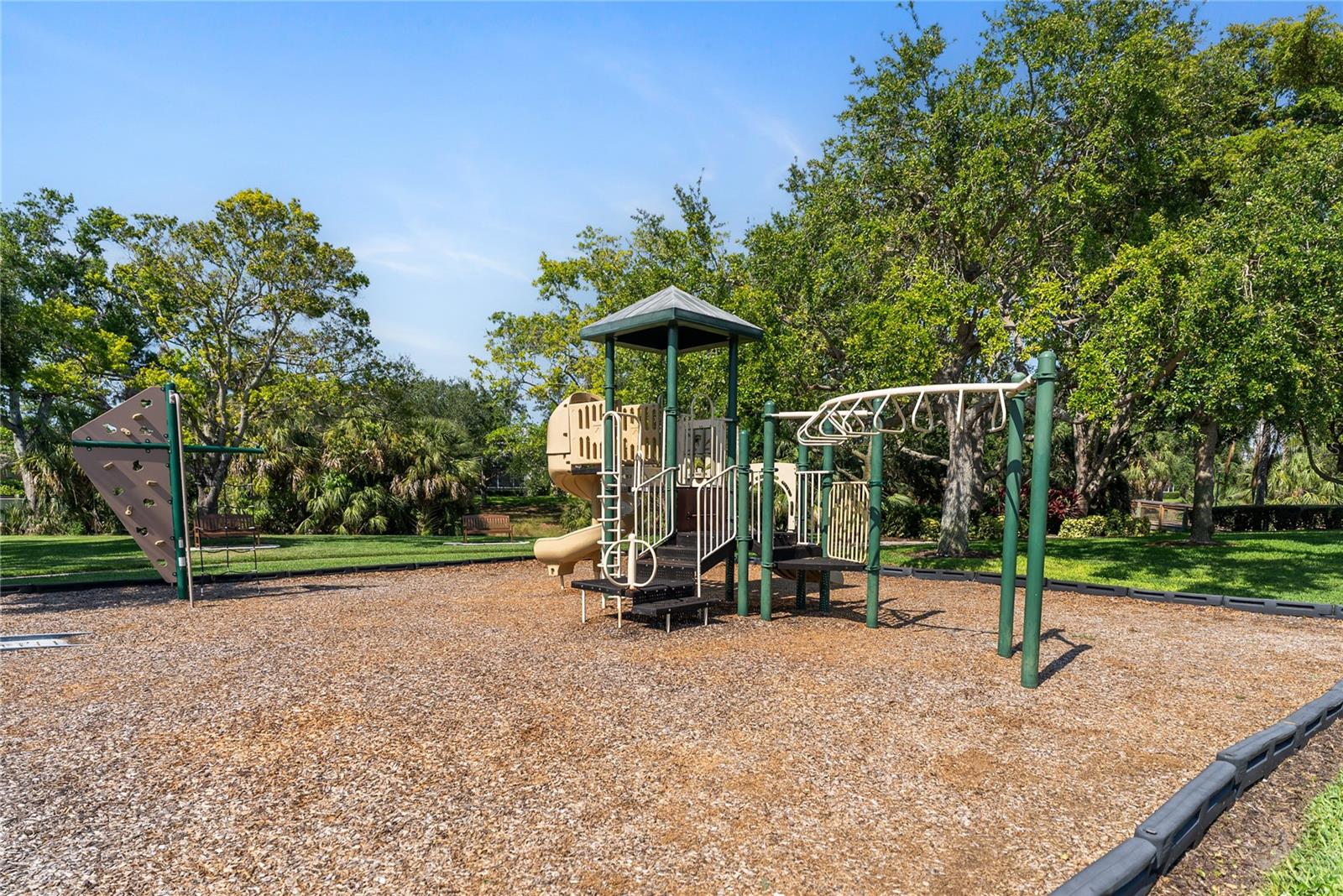 4235 OVERTURE CIR #4235, BRADENTON, FL, 34209