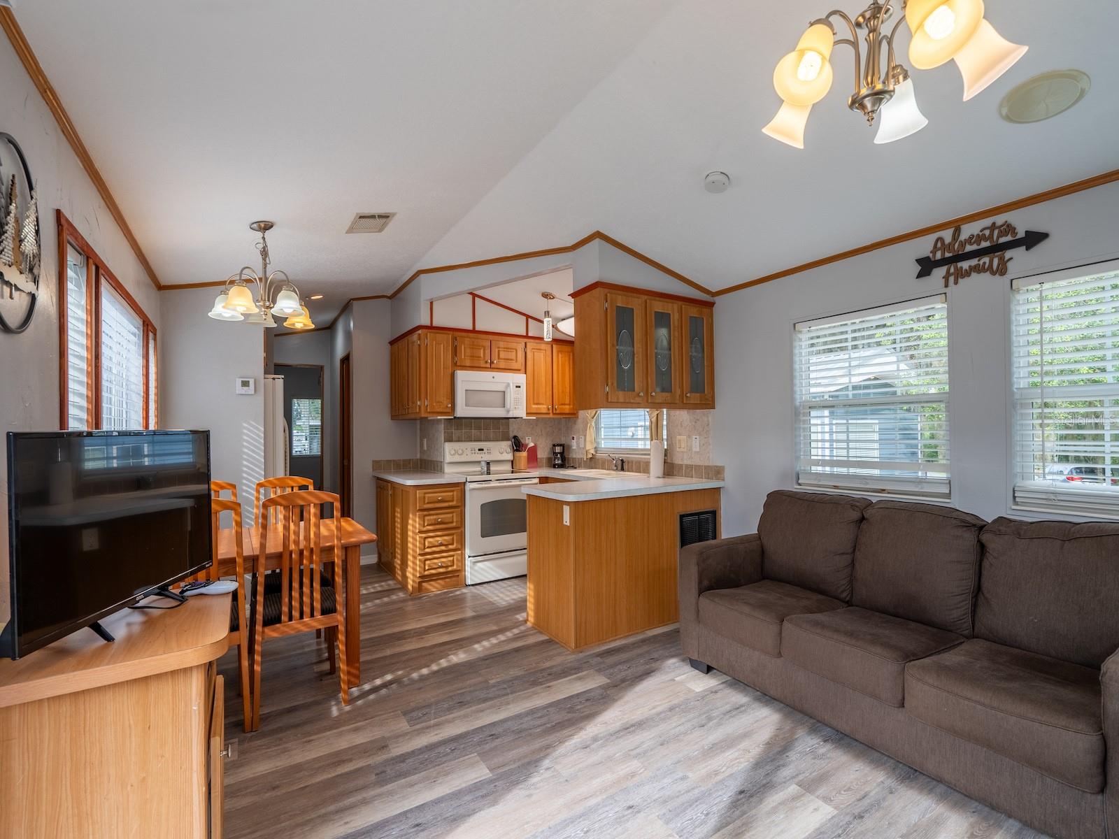 OM703862 Property Photo