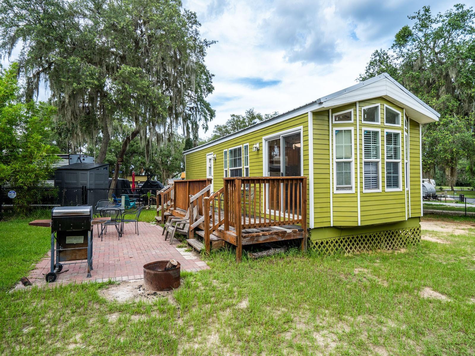 OM703862 Property Photo