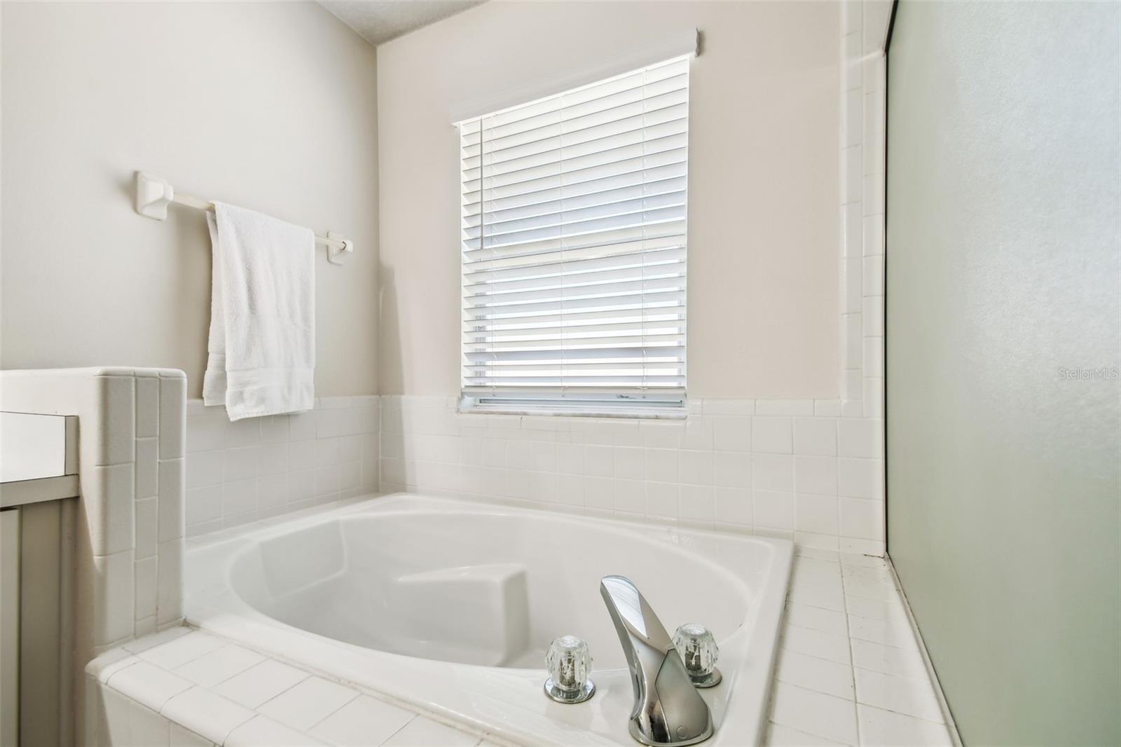 1936 WESTPOINTE CIR, ORLANDO, FL, 32835