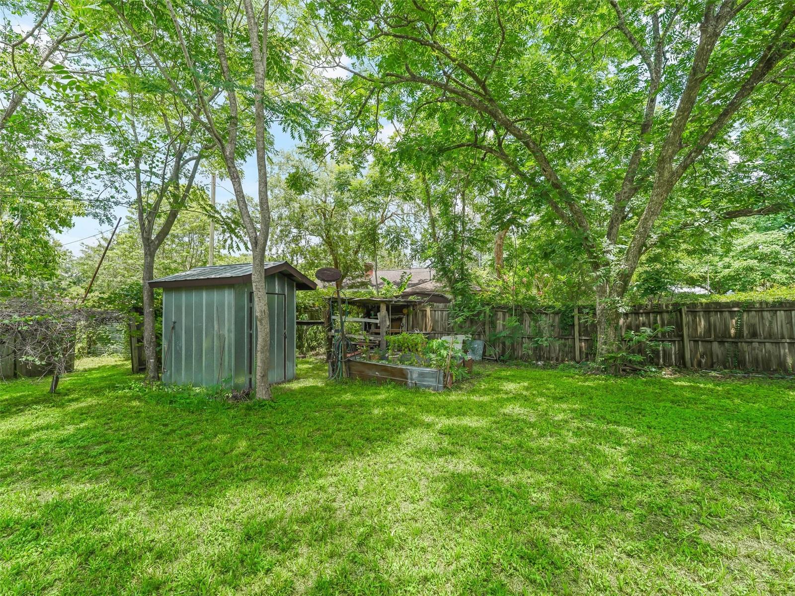 G5098425 Property Photo
